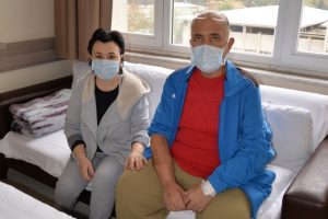 Kilolu diye nakil yapılamayan hasta Bursa Uludağ &Uuml;niversitesi'nde sağlığına kavuştu
