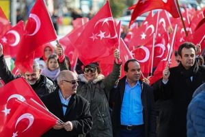 Zeytin Dalı Harekatı'na Bayrak Y&uuml;r&uuml;y&uuml;ş&uuml; ile destek