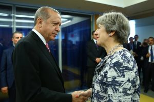 Erdoğan İngiltere Başbakanı May ile Afrin'i g&ouml;r&uuml;şt&uuml;