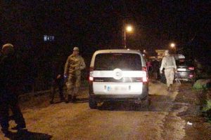 Ter&ouml;ristler Afrin'den 3 roket attı