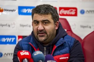 "Bug&uuml;n itibariyle lig yeniden başlıyor"