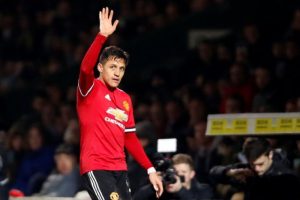 Manchester United farklı kazandı!
