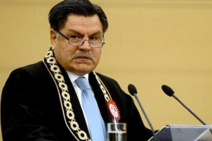 &Ccedil;ocuğu i&ccedil;in yakalama kararı &ccedil;ıkartılan Haşim Kılı&ccedil;'tan ilk a&ccedil;ıklama