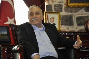 Fakıbaba: Onların pa&ccedil;avralarını başlarına &ccedil;arpacağız