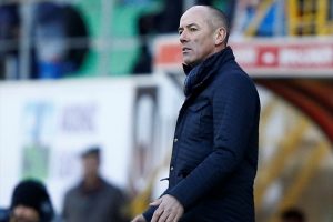 Bursaspor'da y&ouml;netim kurulu ve Le Guen'e tepki