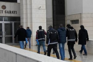 20 ilde FET&Ouml; operasyonu: 26 g&ouml;zaltı