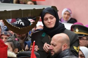 Afrin şehidi son yolculuğuna uğurlandı