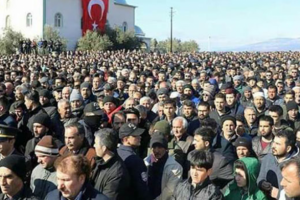 Afrin şehidini binlerce kişi uğurladı