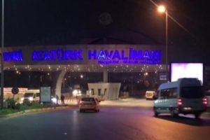 Atat&uuml;rk Havalimanı'nda hareketli dakikalar