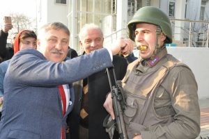 Bursa İneg&ouml;ll&uuml;lerden Mehmet&ccedil;iğe destek y&uuml;r&uuml;y&uuml;ş&uuml;