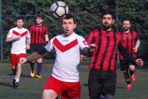 Bursa Barosu Rafet Canbaz Futbol Turnuvası'nda finalin adı belli oldu