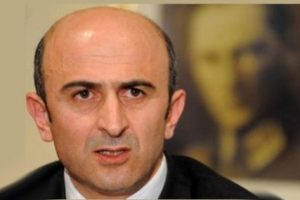 Kılı&ccedil;daroğlu'na bir rakip daha &ccedil;ıktı! Resmen...