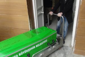 Hayvan otlatırken su birikintisine d&uuml;şen &ccedil;ocuk boğuldu