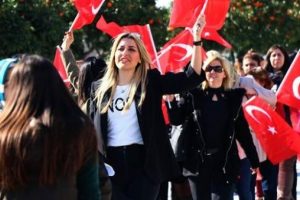 250 kadın Afrin'e gitmek i&ccedil;in başvuru yaptı