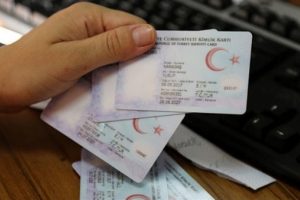Yeni kimliklerde bir defaya mahsus isim ve soyadı değiştirilebiliyor