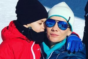 Esra Erol Kartalkaya'da kayak tatili yaptı