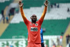 Beşiktaş, Vagner Love'u borsaya bildirdi