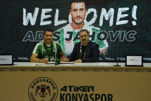 Jahovic imzayı attı