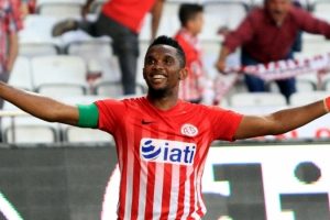Eto'o'nun durumu bug&uuml;n belli oluyor