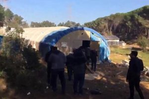 Ormanın ortasında tombala &ccedil;adırı!