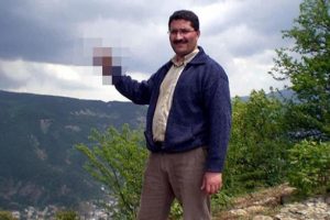 İl&ccedil;e Milli Eğitim M&uuml;d&uuml;r&uuml; paylaştı! Olay oldu...
