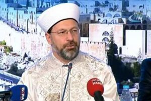 Diyanet İşleri Başkanı Kud&uuml;s toplantısının sonu&ccedil;larını a&ccedil;ıkladı