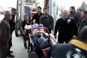 Abi-kardeş kavgası kanlı bitti: 1 &ouml;l&uuml;