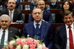 Erdoğan ve Davutoğlu'ndan 3 saatlik g&ouml;r&uuml;şme!