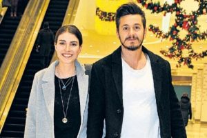 Sevgilisinin ailesiyle tanıştı