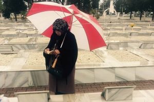 43 yıl sonra şehit kardeşini ziyaret edebildi