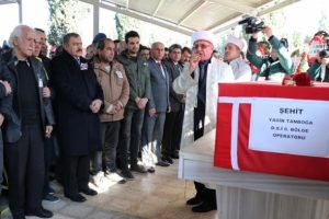 İdlib'de şehit olan DSİ &ccedil;alışanı son yolculuğuna uğurlandı