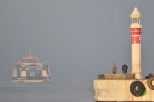 &Ccedil;anakkale Boğazı gemi ge&ccedil;işlerine yeniden a&ccedil;ıldı
