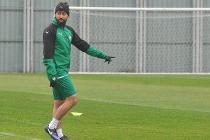 Furkan &Ouml;z&ccedil;al, Antalyaspor ile anlaştı