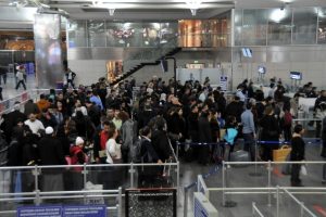 S&ouml;mestr tatili havayolu şirketlerine yaradı