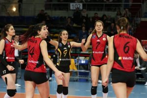 VakıfBank set vermedi
