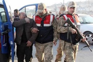 Kuzenler ortalığı karıştırdı! &Ccedil;ok sayıda yaralı var