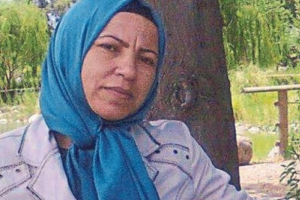 Anneden oğluna 'porselen' dayak!