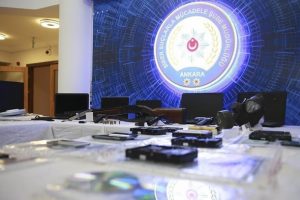 50 milyon kişinin bilgilerini para karşılığı satmışlar