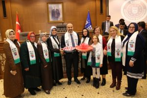 Bursa B&uuml;y&uuml;kşehir Belediye Başkanı Aktaş'tan birlik ve beraberlik mesajı