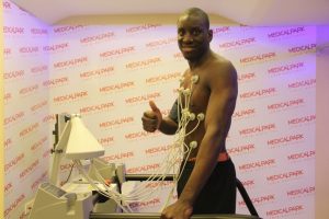 Demba Ba sağlık kontrol&uuml;nden ge&ccedil;ti