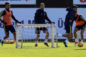 Fenerbah&ccedil;e'de Gen&ccedil;lerbirliği ma&ccedil;ı hazırlıkları başladı