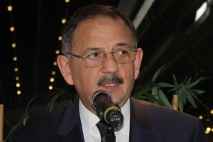 &Ouml;zhaseki: "Rize'de risk altında bir&ccedil;ok konut var"