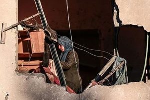 Gazze'de t&uuml;p patlaması: 7 &ouml;l&uuml;