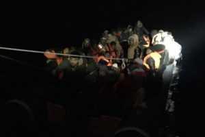 50 ka&ccedil;ak g&ouml;&ccedil;men yakalandı!