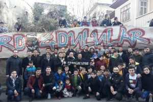 Trabzonspor'un kaptanları Onur ve Uğur taraftarlarla buluştu