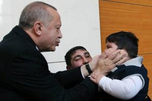 Yağız bebek Erdoğan'ın konuğu oldu