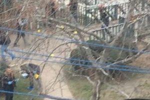 Bursa Emniyet M&uuml;d&uuml;r&uuml; Osman Ak patlamanın olduğu b&ouml;lgeyi inceledi