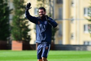 Arda Turan'a Konya'da b&uuml;y&uuml;k tepki!