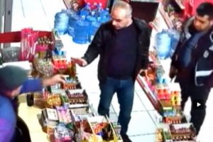 İstanbul'daki markette tuhaf dolandırıcılık!