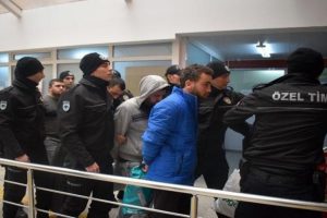 İki cesetle ilgili 12 kişi tutuklandı